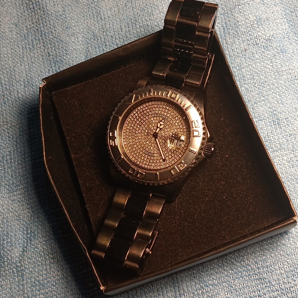 INVICTA MENS WATCH